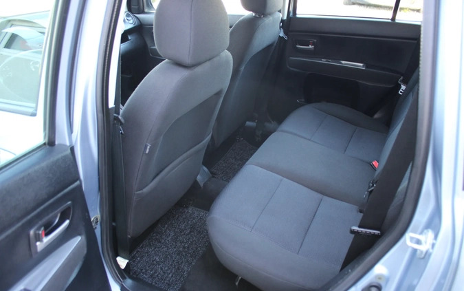 Mazda 2 cena 12700 przebieg: 160000, rok produkcji 2005 z Zamość małe 254